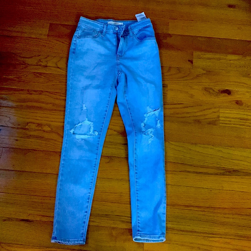 Levi jeans